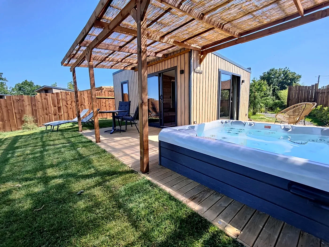 Cottage intime avec terrasse au Domaine des Gramin&eacute;es