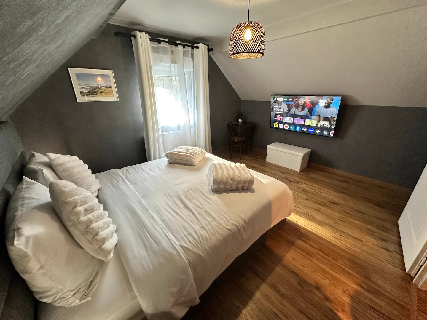 Troisième chambre double sous les combles · L’Écrin de la Forêt